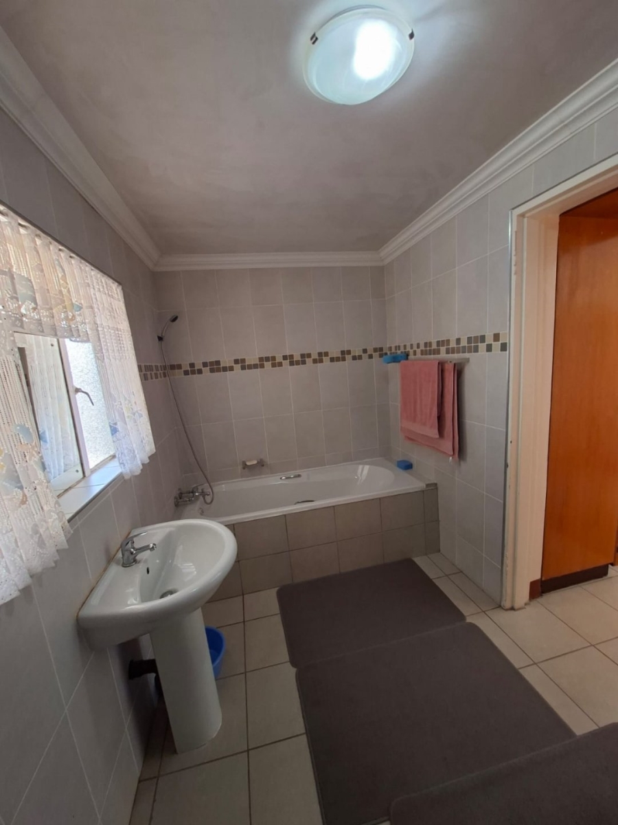  Bedroom Property for Sale in Orkney North West